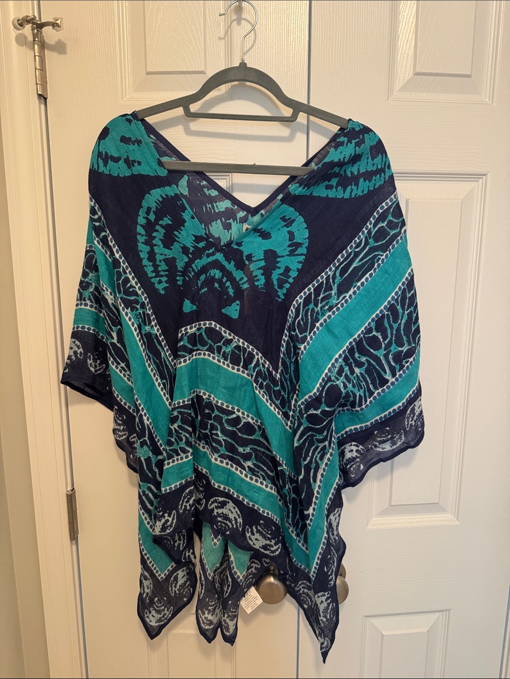 Navy & Teal Patterned V-Neck Poncho - Picture 1 of 3